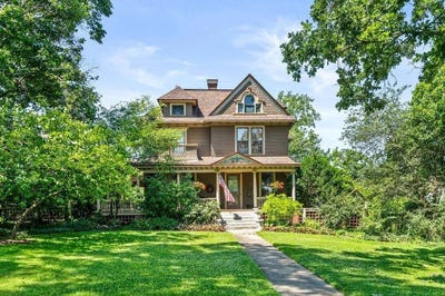 /international/us/415-s-4th-street-st-charles-il-110110335866/