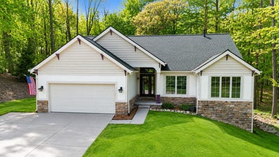/international/us/712-glen-oak-drive-manchester-mi-110108409882/