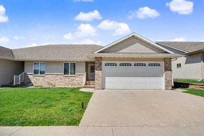 /international/us/1508-1st-st-se-waverly-ia-110105506982/