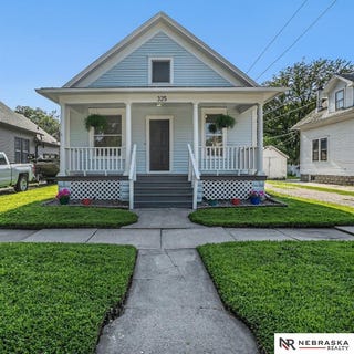 /international/us/325-n-maple-street-fremont-ne-110100809802/?lang=zh-cn