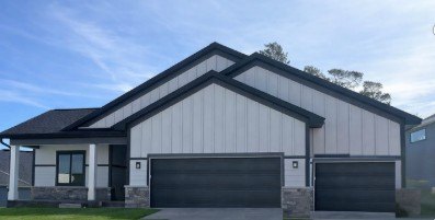 /international/us/9069-62nd-street-s-cottage-grove-mn-110102102880/