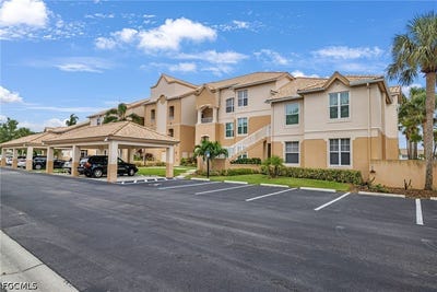 /international/us/16411-millstone-circle-fort-myers-fl-110120585983/