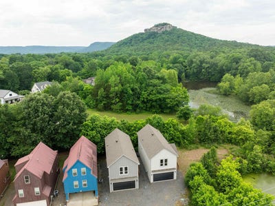 /international/us/29-n-winkley-shoals-cove-heber-springs-ar-110108197777/