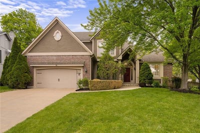 /international/us/13201-ballentine-street-overland-park-ks-110107731224/