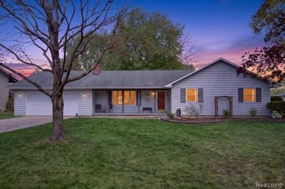 /international/us/10350-ataberry-drive-vienna-twp-mi-110108397927/