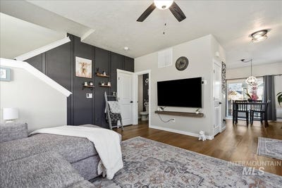 /international/us/5938-s-jessenia-ln-boise-id-110097249110/