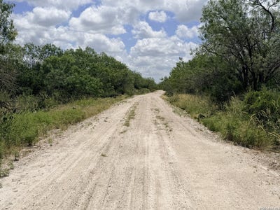 /international/us/fm-791-campbellton-tx-110109230569/