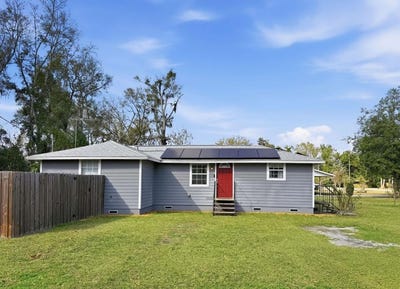 /international/us/327-ne-5th-ave-trenton-fl-110105785375/
