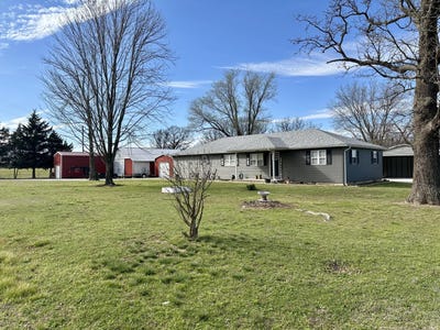 /international/us/4097-s-110th-road-bolivar-mo-110106791103/