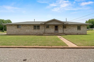 /international/us/808-mimosa-drive-watonga-ok-110108098592/