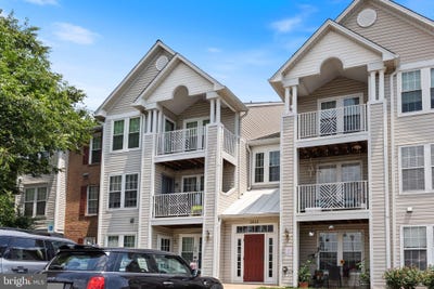 /international/us/2452-apple-blossom-lane-odenton-md-110108987541/