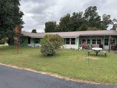/international/us/6900-w-county-road-575-s-french-lick-in-110119984916/
