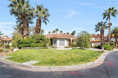 /international/us/27-grand-miramar-drive-henderson-nv-110106676833/