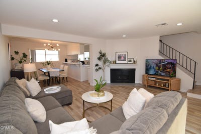 /international/us/18550-hatteras-street-tarzana-ca-110107723440/