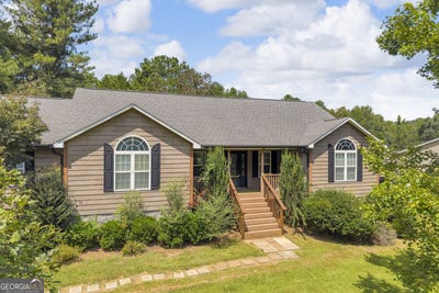 /international/us/131-pine-oak-drive-martin-ga-110119741736/