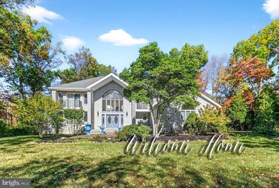 /international/us/16-benedek-road-princeton-nj-110120425956/