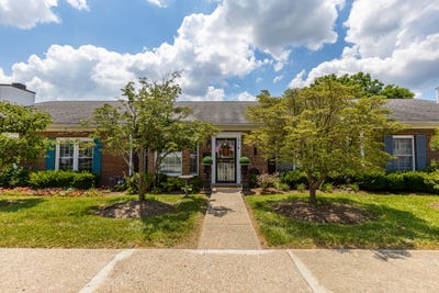 /international/us/514-east-walnut-street-danville-ky-110100683561/
