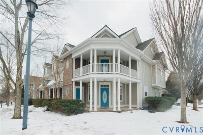 /international/us/17304-camellia-drive-ruther-glen-va-110105722516/