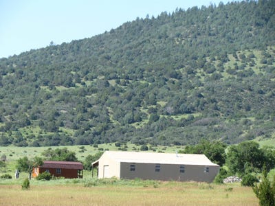 /international/us/2050-hwy-21-miami-nm-110100810923/