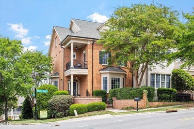 /international/us/308-w-barbee-chapel-road-chapel-hill-nc-110107667289/