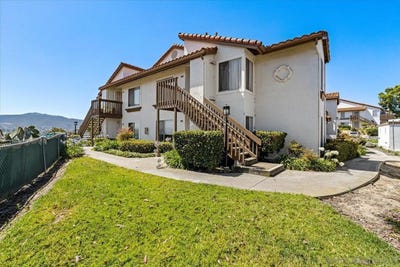 /international/us/868-s-rancho-santa-fe-unit-a-san-marcos-ca-110100880926/