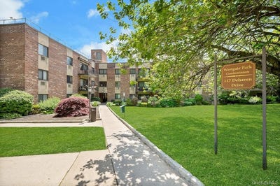 /international/us/117-de-haven-drive-yonkers-ny-110108293753/