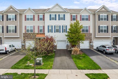 /international/us/204-bantry-street-woolwich-twp-nj-110107376758/