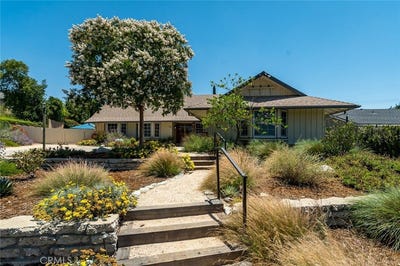 /international/us/2220-w-silver-tree-claremont-ca-110108901171/