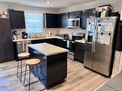 /international/us/1573-indigo-creek-drive-zebulon-nc-110105723642/