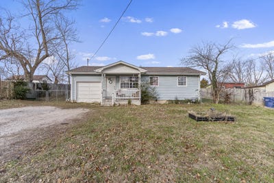 /international/us/118-south-street-rogersville-mo-110104290749/