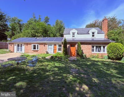 /international/us/2583-oak-glen-way-district-heights-md-110107898324/