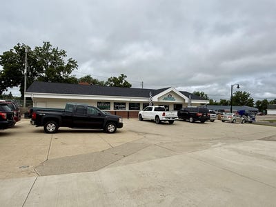 /international/us/1019-9th-street-monroe-wi-110100995846/