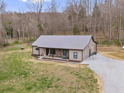 /international/us/290-railroad-bed-road-fordsville-ky-110106706079/