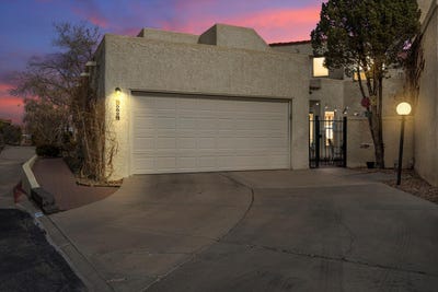 /international/us/582-eastlake-drive-se-rio-rancho-nm-110101964299/