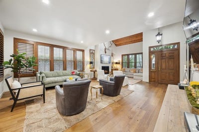 /international/us/4119-emerson-avenue-university-park-tx-110099082347/?lang=en