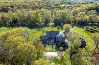 /international/us/158-popple-swamp-road-washington-ct-110110242968/