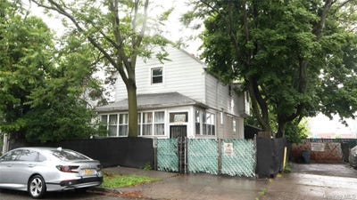 /international/us/211-53-46th-avenue-bayside-ny-110108301476/