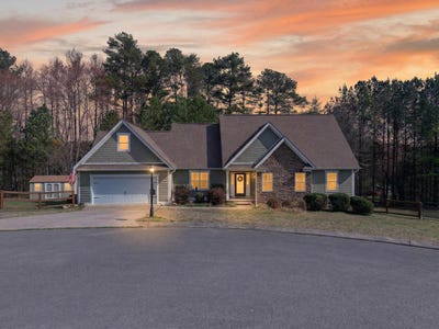 /international/us/97-stones-river-drive-chickamauga-ga-110106811225/