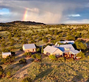 /international/us/794-camino-los-abuelos-galisteo-nm-110119992783/