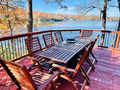 /international/us/639-canistear-rd-vernon-twp-nj-110099168918/