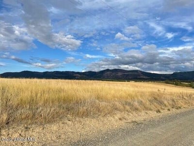 /international/us/nka-fox-road-150-acres-tensed-id-110108627988/