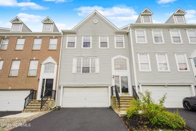 /international/us/158-nathan-drive-morganville-nj-110100946528/