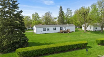 /international/us/7665-renner-street-hamilton-in-110105112532/