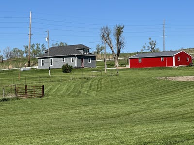 /international/us/1412-150th-street-corning-ia-110107964529/