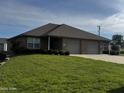 /international/us/1819-1821-18th-street-joplin-mo-110107710289/