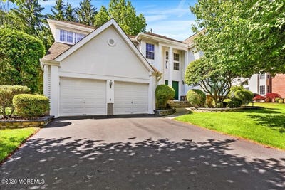 /international/us/5-yardley-manor-drive-matawan-nj-110108586591/