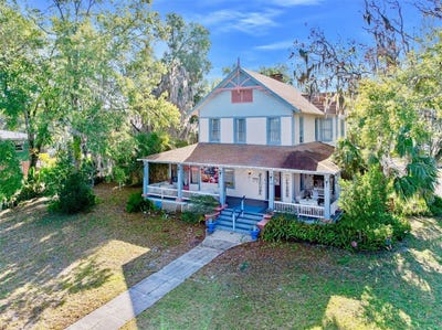 /international/us/228-w-howry-avenue-deland-fl-110104410545/
