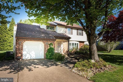 /international/us/203-hazel-ridge-drive-wilmington-de-110107639475/