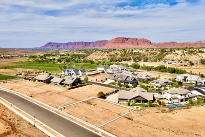 /international/us/w-clary-hills-dr-santa-clara-ut-110106946316/
