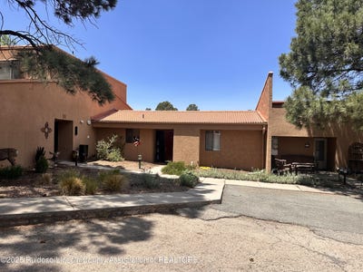 /international/us/111-bogie-lane-ruidoso-nm-110100206177/